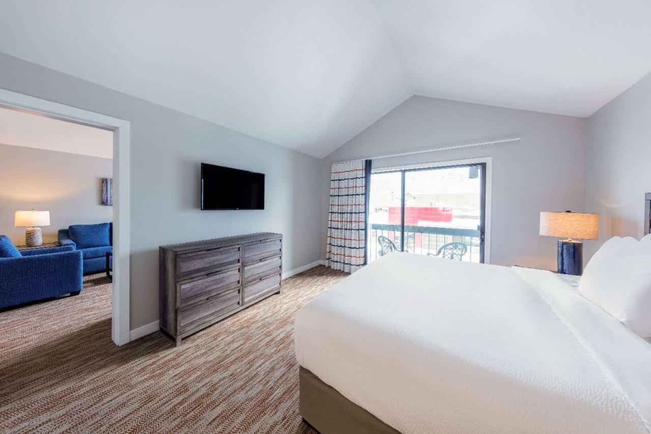 Park Plaza Resort, Ascend Hotel Collection Park City Bagian luar foto