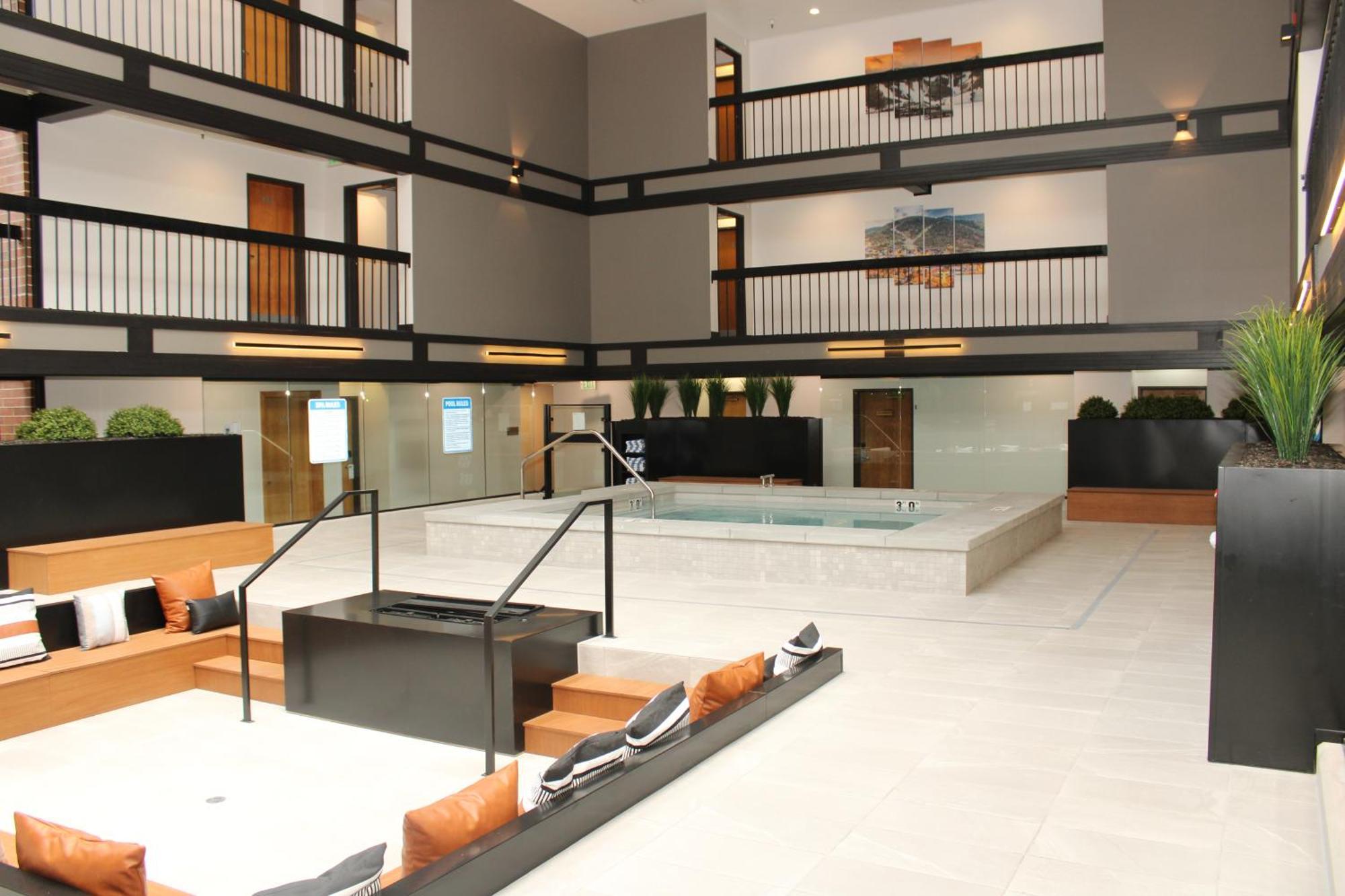 Park Plaza Resort, Ascend Hotel Collection Park City Bagian luar foto