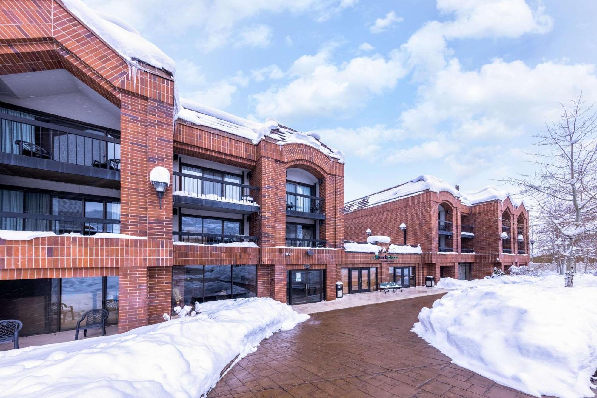 Park Plaza Resort, Ascend Hotel Collection Park City Bagian luar foto